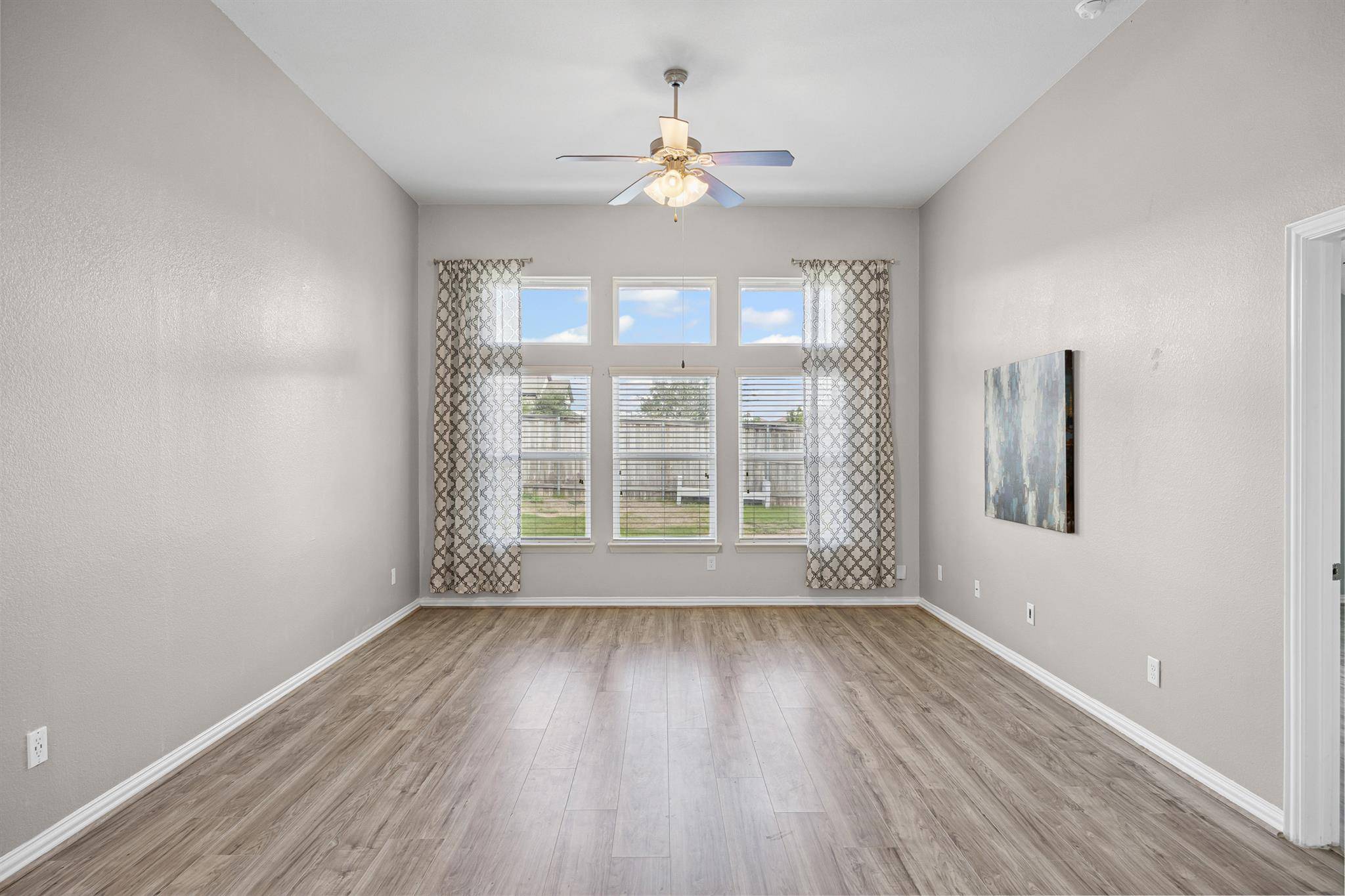 Buda, TX 78610,549 Pond View PASS