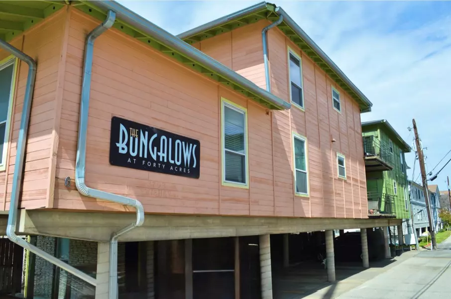 2800 Cole ST #206C, Austin, TX 78705