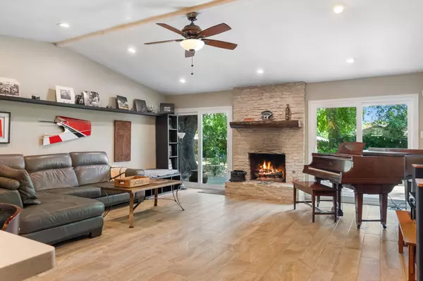 Austin, TX 78745,8406 Seminary Ridge DR