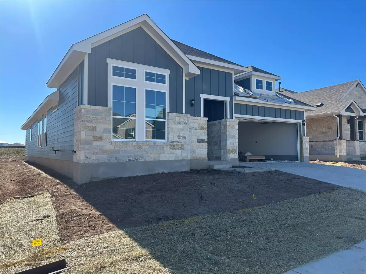 Buda, TX 78610,9725 Serene Bliss LN