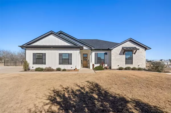 6321 Beau Allen CT, Salado, TX 76571