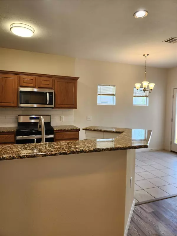 Austin, TX 78724,7516 Lazy Creek DR #A
