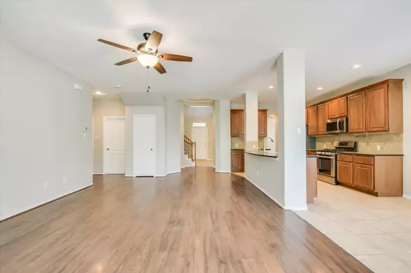 Austin, TX 78732,12528 Central Park DR