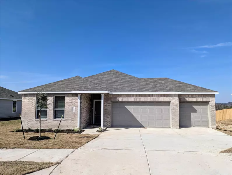 813 Bobby Lou LN, Copperas Cove, TX 76522