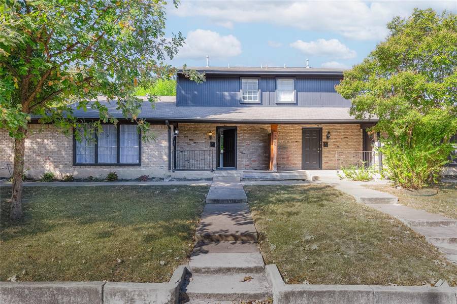 7200 Creekside DR, Austin, TX 78752