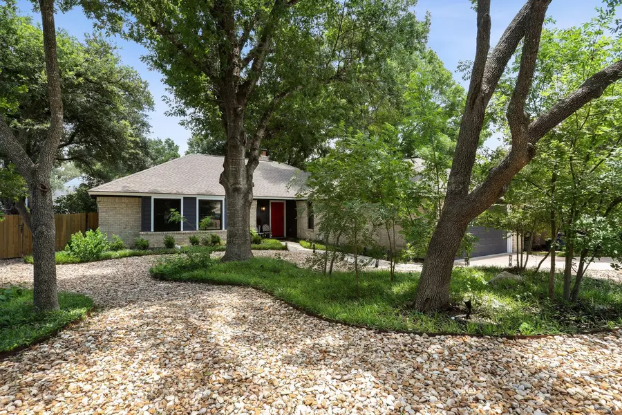 6608 Breezy PASS, Austin, TX 78749
