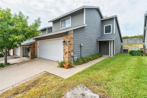 Austin, TX 78752,7209 Coronado CIR