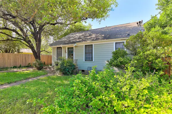 Austin, TX 78751,809 E 44th ST