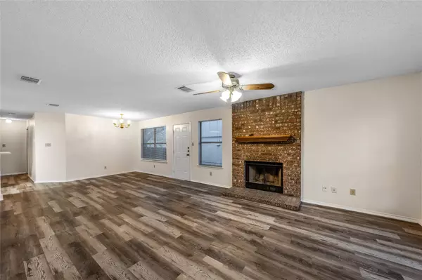 Austin, TX 78745,8802 Peppergrass CV