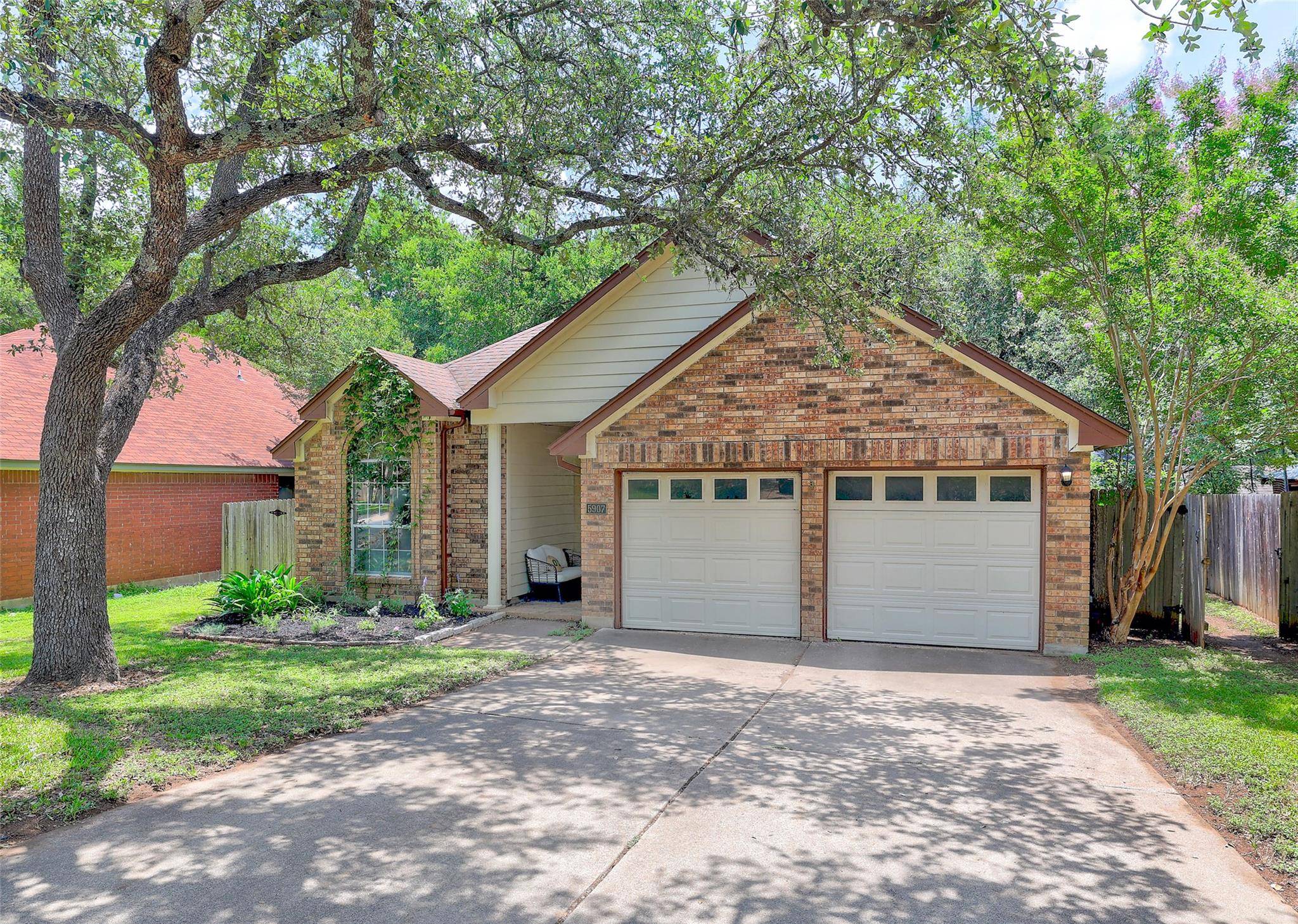 Austin, TX 78749,5907 Shanghai Pierce RD