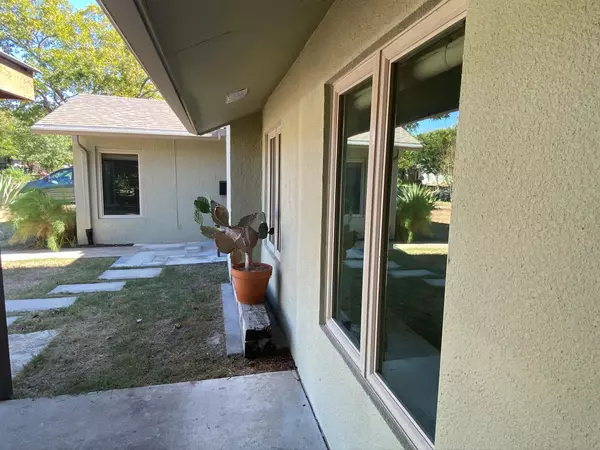 Austin, TX 78722,1415 Bentwood RD