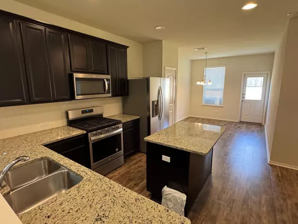 Buda, TX 78610,212 Nettletree DR