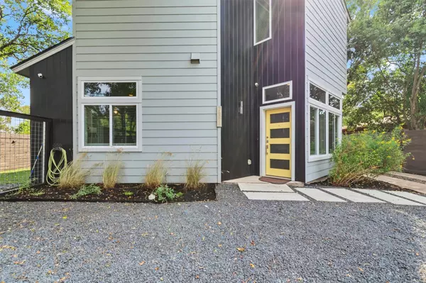 Austin, TX 78721,5609 Tura LN #A