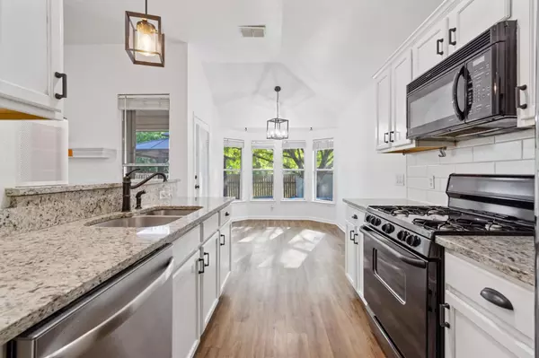 Kyle, TX 78640,221 Dashelle RUN