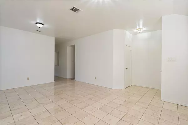 Austin, TX 78753,13216 Bennington LN