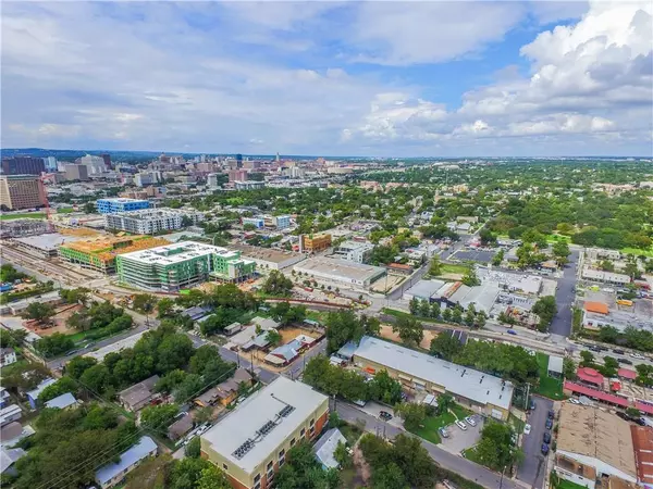 Austin, TX 78702,1401 E 4th ST #206