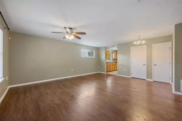 Austin, TX 78721,5009 Lott Ave