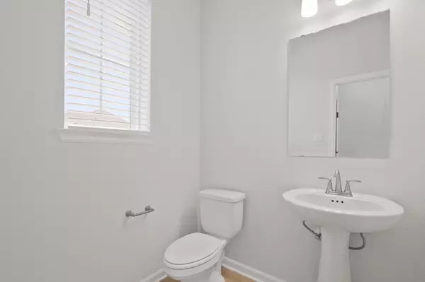 Liberty Hill, TX 78642,209 Banyon DR