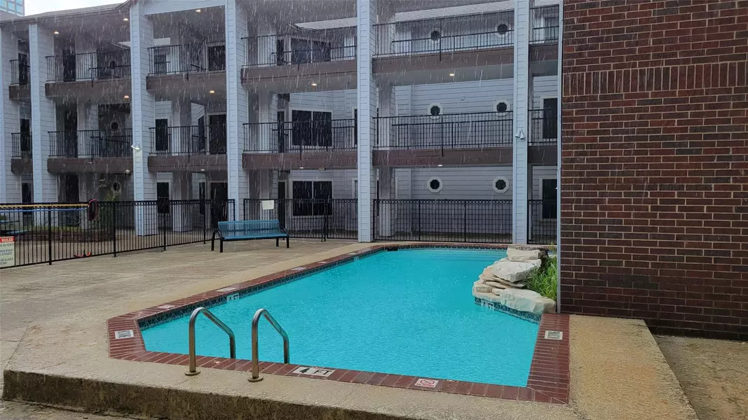 501 W 26th ST #120, Austin, TX 78705