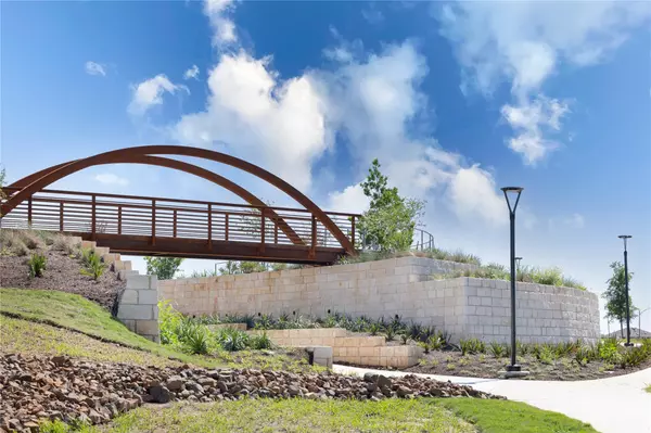 Austin, TX 78744,8110 Springsteen DR