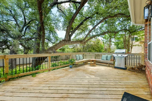 The Hills, TX 78738,38 Cottondale RD