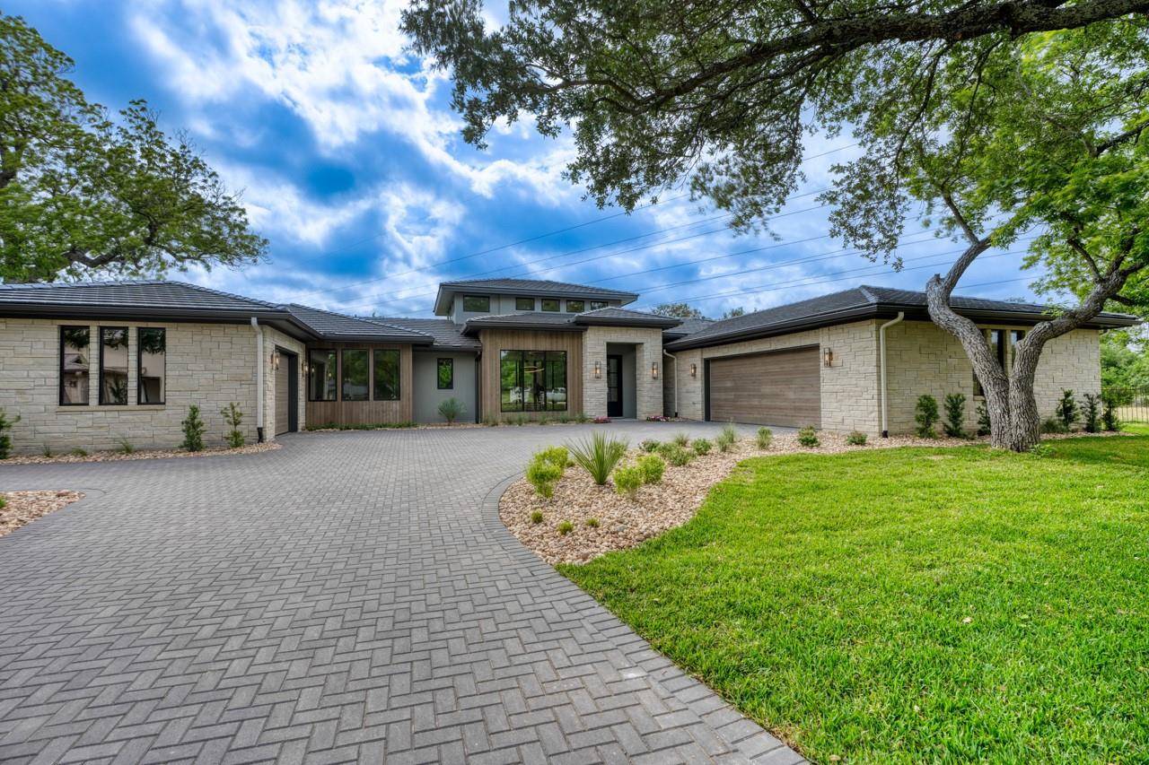 106 Edwards CIR, Horseshoe Bay, TX 78657