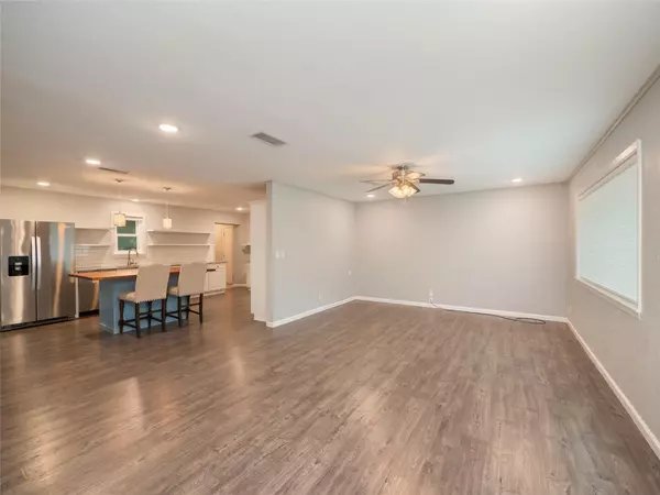 Kingsland, TX 78639,330 Yucca DR