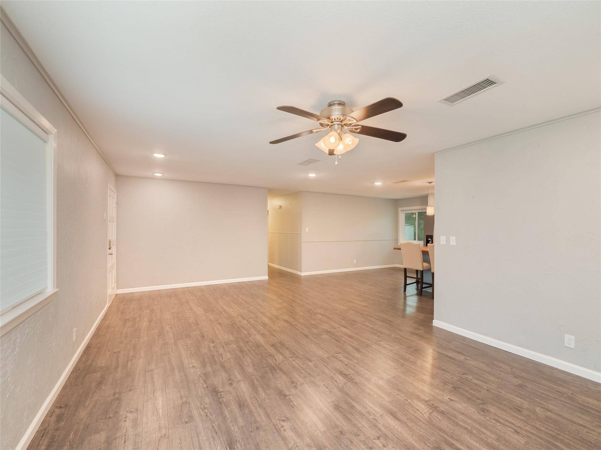 Kingsland, TX 78639,330 Yucca DR