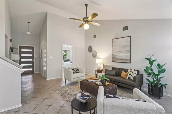 Austin, TX 78729,7109 Dallas DR