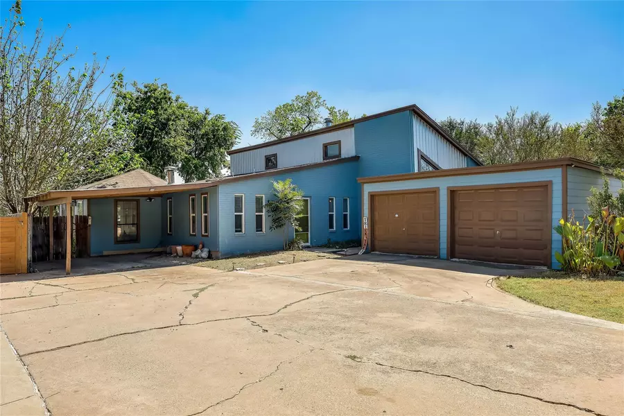 1807 Briar Hill DR #A & B, Austin, TX 78741