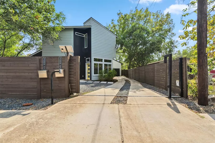 5609 Tura LN #A, Austin, TX 78721