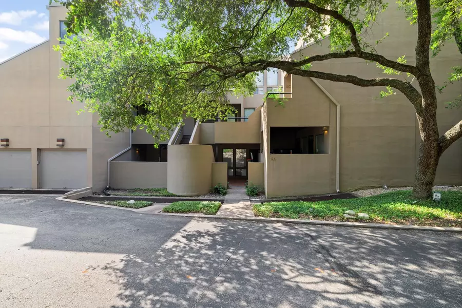 1707 Spyglass DR #123, Austin, TX 78746