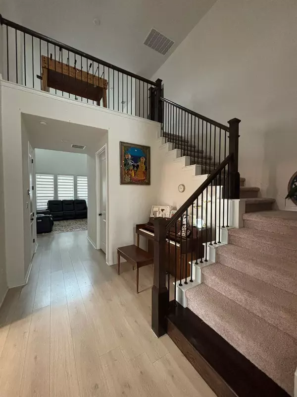 Leander, TX 78641,1932 Sir Nathaniel LN