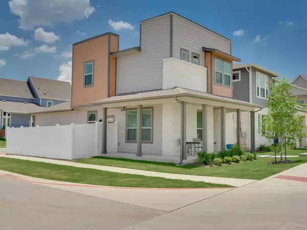 Austin, TX 78744,7700 Dylan DR #26
