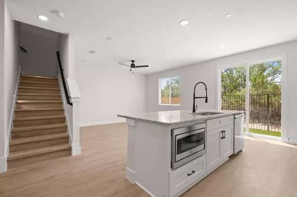 Bee Cave, TX 78738,17407 Homestead Haven DR