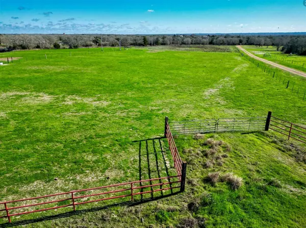 Flatonia, TX 78941,000 Old Smithville RD