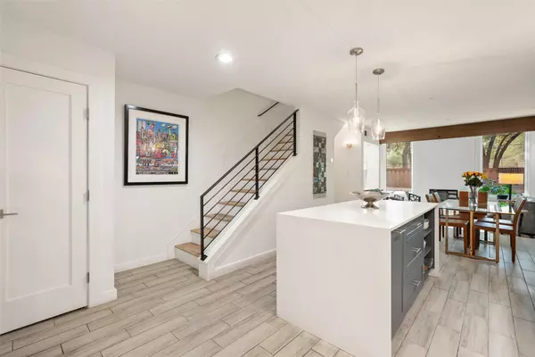 Austin, TX 78759,8304 Summerwood DR