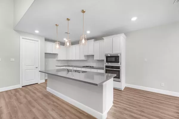 San Marcos, TX 78666,109 Kalamon CT