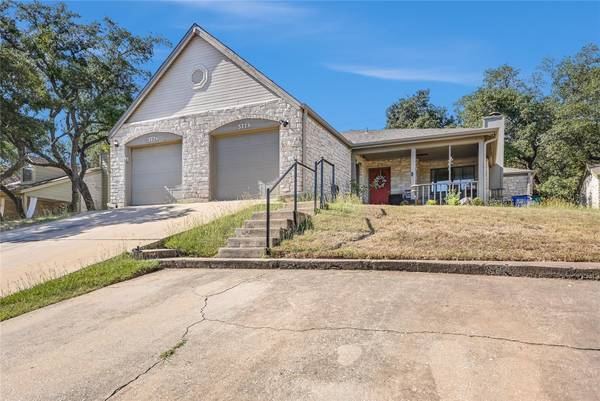 377 Fantail LOOP #B, Austin, TX 78734