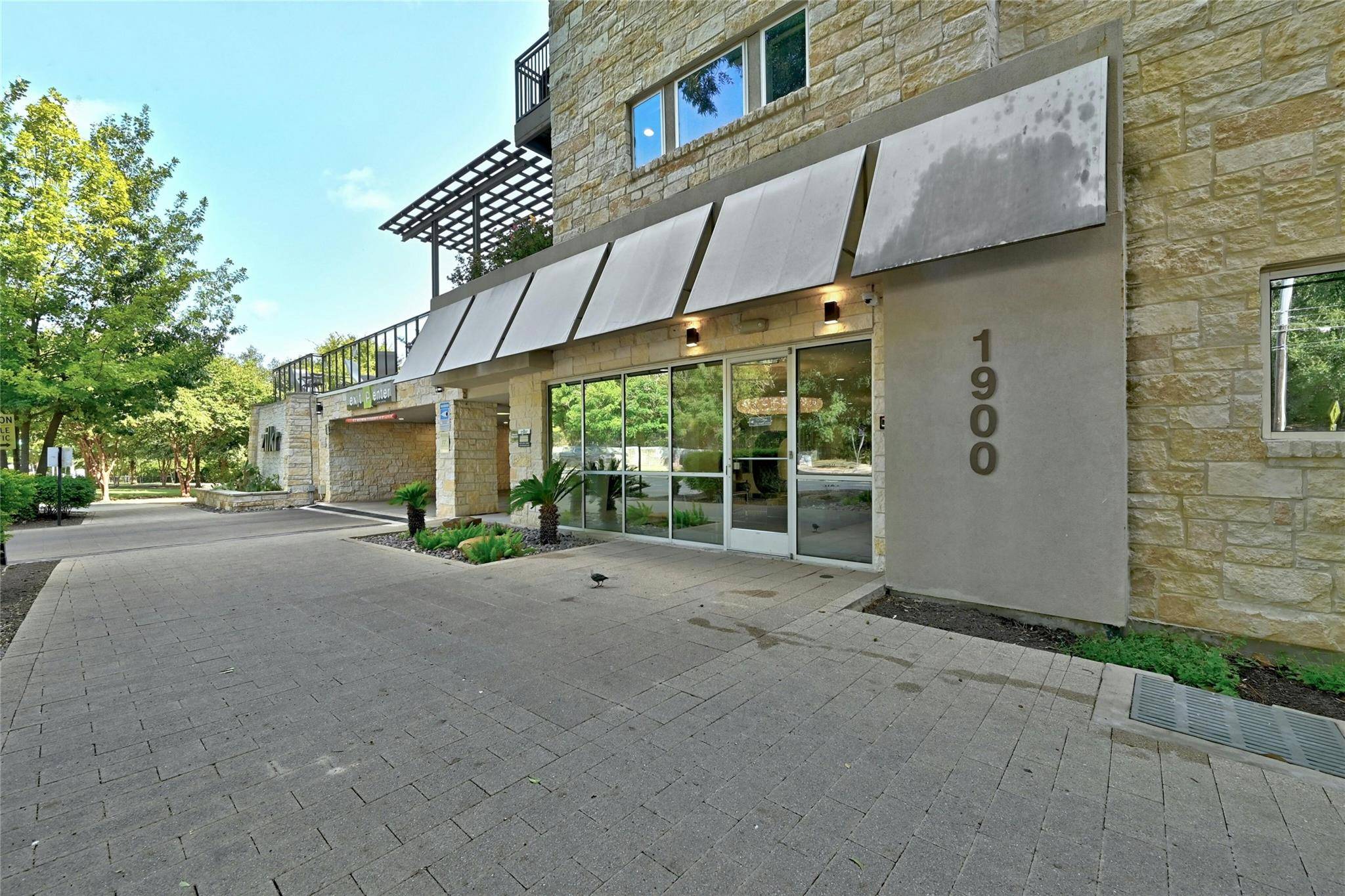 Austin, TX 78704,1900 Barton Springs RD #2043