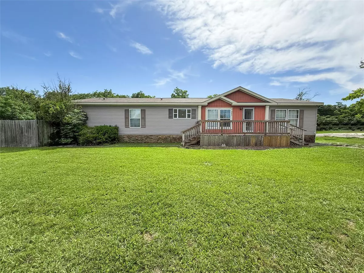 Lexington, TX 78947,845 Caldwell ST