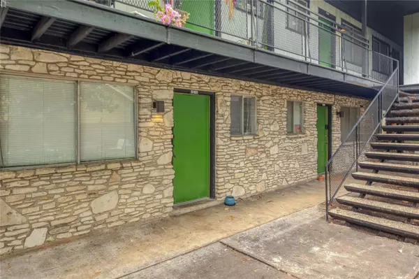 Austin, TX 78705,2721 Hemphill PARK #B103