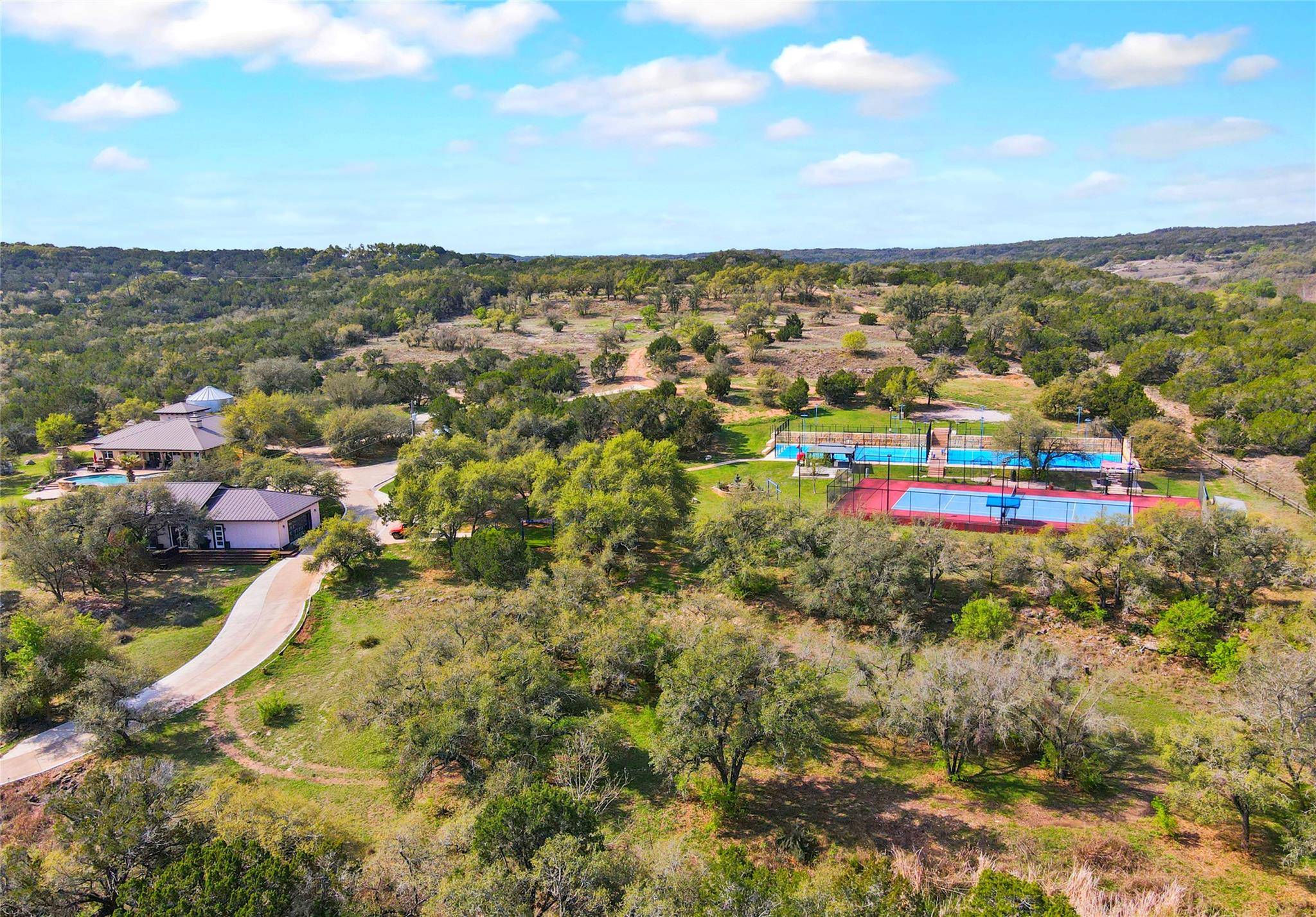4908 Canyon Ranch TRL, Spicewood, TX 78669