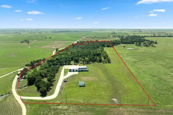 463 County Road 436, Thorndale, TX 76577