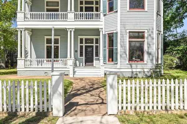 Austin, TX 78705,2210 San Gabriel ST