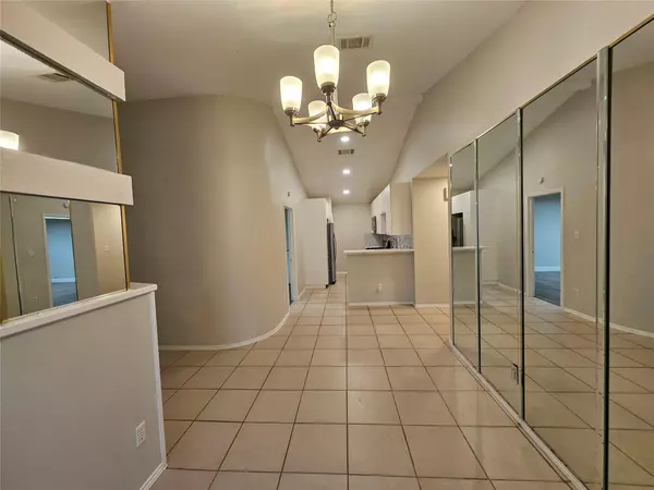 Austin, TX 78729,12806 Margit DR