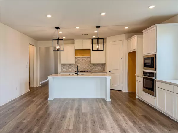 Kyle, TX 78640,127 Pigeon River RD