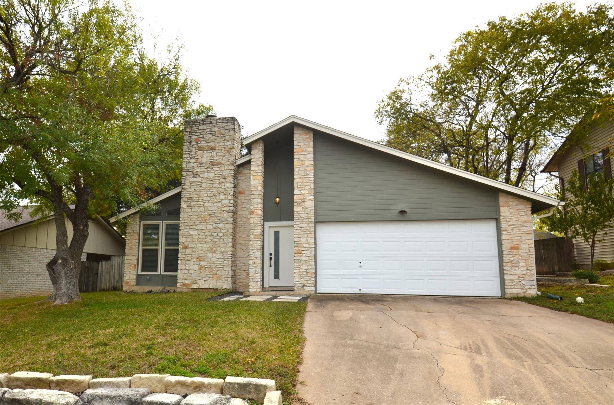 9821 Teasdale TER, Austin, TX 78753