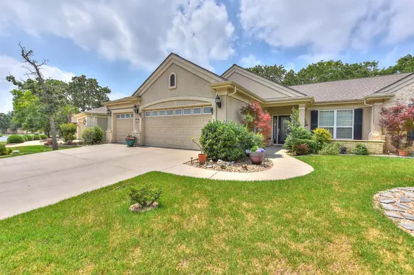 604 Breezeway LN, Georgetown, TX 78633