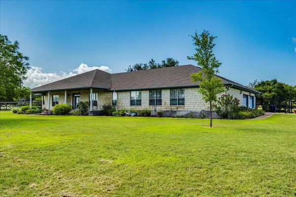 Liberty Hill, TX 78642,264 N Showhorse DR